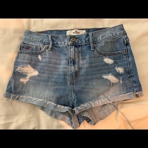 Hollister high-waisted short shorts size 9